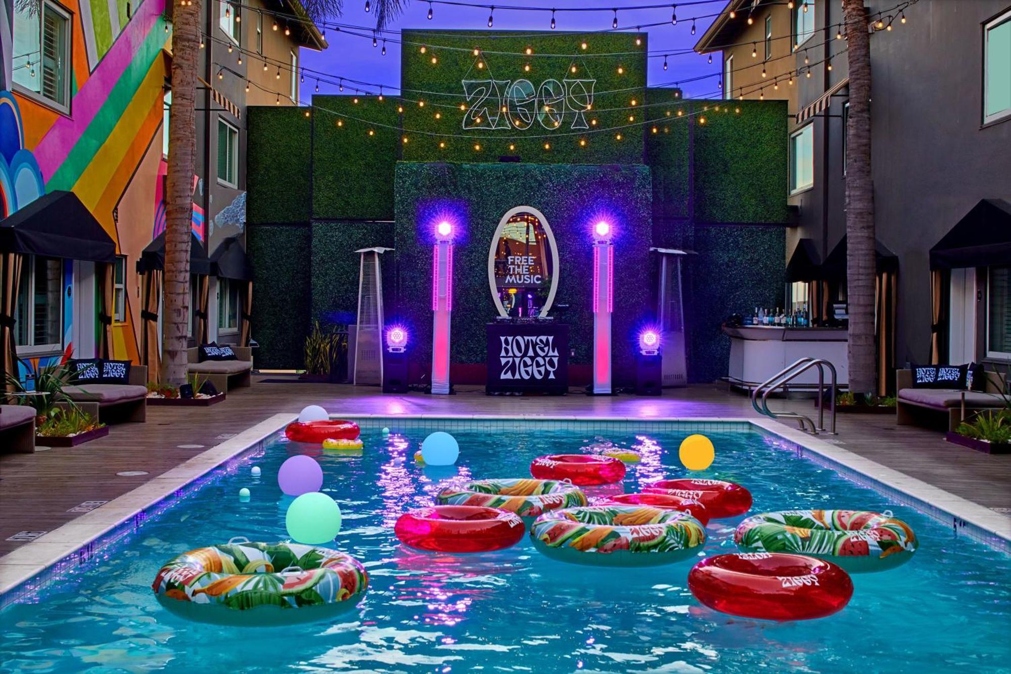Hotel Ziggy Los Angeles 웨스트 홀리우드 외부 사진